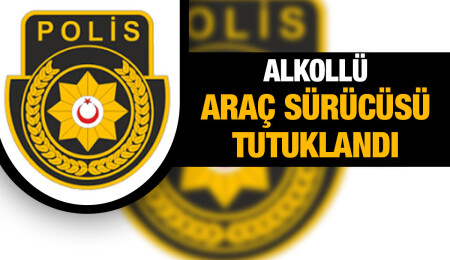 Gazimağusa’da direksiyon hakimiyetini kaybeden Tutku Gür, kaldırımdaki bordür taşlara çarptı
