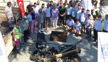 Bodrum’da denizin dibinden 200 kilo atık çıkarıldı