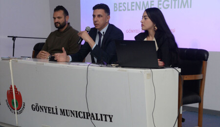 Gönyeli-Alayköy Belediyesi’nden Gönyeli Futbol Akademisi futbolcularına sağlıklı beslenme eğitimleri