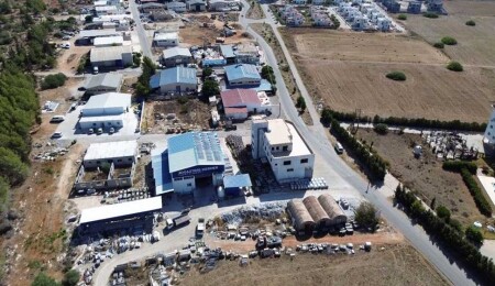 İskele Küçük Sanayi Sitesi’nde temizlik yapılıyor