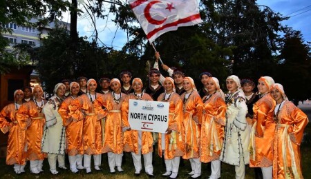 İskele Belediyesi Halk Dansları Topluluğu, Kosova’da festivale katıldı