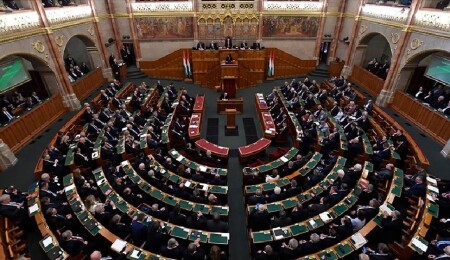 Macaristan Meclisi Finlandiya’nın NATO’ya üyeliğini onayladı