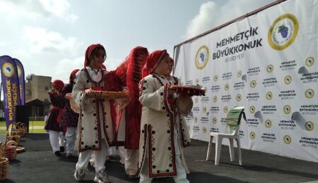 Mehmetçik-Büyükkonuk Belediyesi “Dünya Çocuk Günü”nü kutladı
