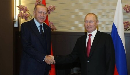Putin Erdoğan’a: Tahıl anlaşmasıyla ilgili müzakerelere açığız