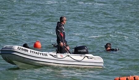 İzmir'de baraj gölüne düşen helikopterdeki son personelin cesedine ulaşıldı