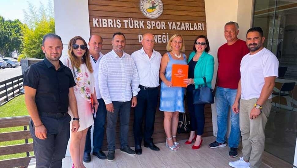 Kıbrıs İlim Üniversitesi ile Spor Yazarları Derneği iş birliği yapacak