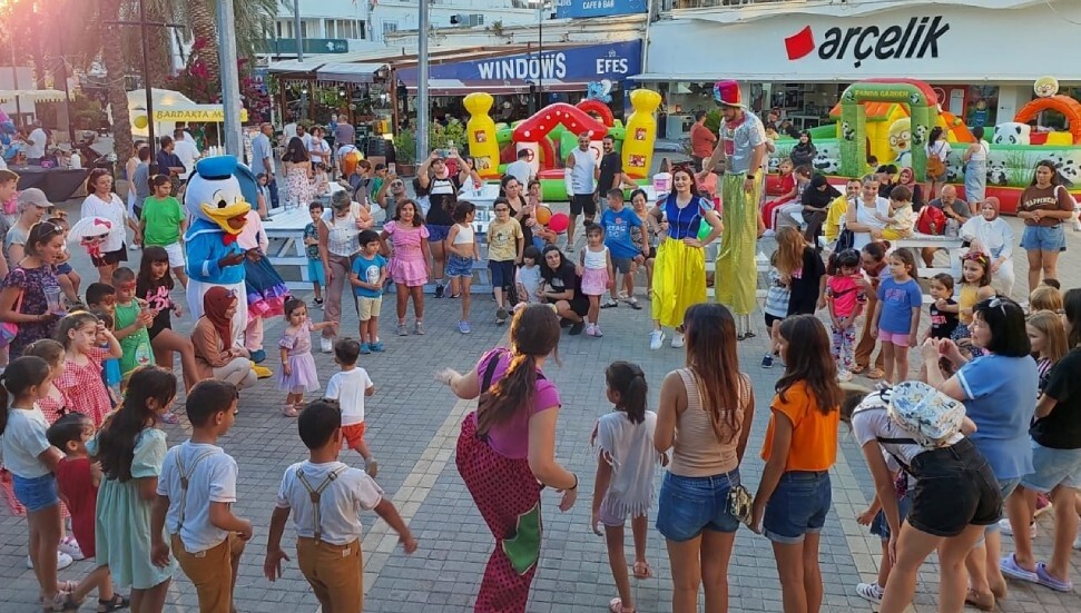 Girne Belediyesi’nin 'Girne Arkın Group Fest 23' kapsamında düzenlediği 'Çocuk Etkinlikleri' dün yapıldı