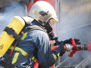 Akdoğan’da yangın… Rulo balya bağlama makinesi küle döndü