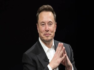 ABD'li milyarder Musk: Yapay zeka ve insansı robotlar yoksulluğu ortadan kaldıracak