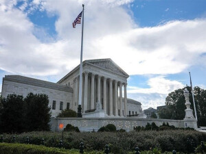 ABD Yüksek Mahkemesinde Trump'ın tarife davası görüldü