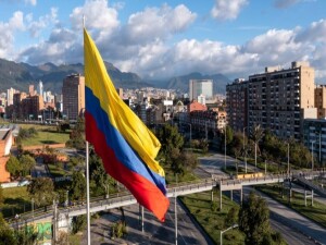 Kolombiya’dan ABD Başkanı Trump'a: Kaplanı uyandırmayın! Bize saldırmak savaş ilanı demektir