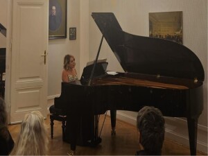 Rüya Taner, Viyana’da “Asya’nın Tatlı Suları” temalı piyano resitali verdi