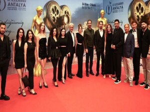 DAÜ öğrencileri Antalya Film  Festivalinde set deneyimi kazandı