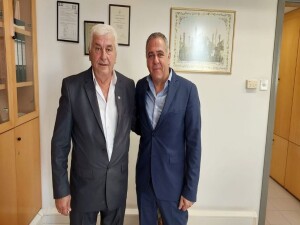 TÜRK-SEN ve SEK, Güney Kıbrıs'ta çalışan ve emekli olmuş Kıbrıslı Türk işçilerin sorunlarını görüştü