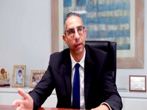 Hristodulidis’in çabalarıyla Rum Başsavcı Yardımcısı Angelidis, istifa girişimini geri çekti