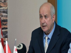 Aziz Gülbahar: Kıbrıs Türk halkı kendi devletinden de egemenliğinden de asla vazgeçmeyecektir