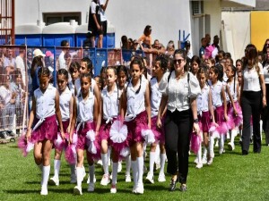 Cihangir Stadyumu’nda 23 Nisan coşkusu