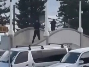 Avustralya'da katliam: Silahlı saldırıda en az 16 kişi yaşamını yitirdi