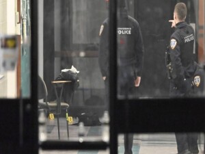 ABD'de Brown Üniversitesindeki saldırıya ilişkin yanlış şüphelinin gözaltına alındığı duyuruldu