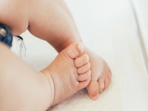 Çin, ülke nüfusundaki düşüşe karşı doğum masraflarını ücretsiz hale getirecek