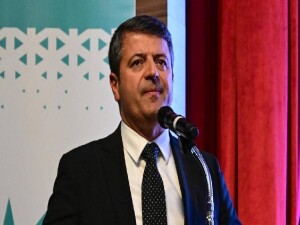 Görevden alınan Adıyaman Belediye Başkanı Abdurrahman Tutdere görevine iade edildi