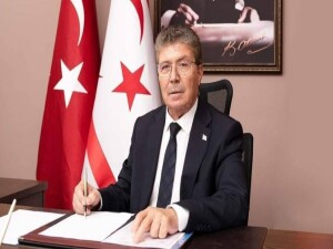 Ünal Üstel, Bülent Ecevit'i 19. ölüm yıl dönümünde andı