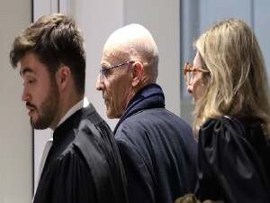 Fransız çimento devi Lafarge'ın "terör örgütünü finanse etmekten" yargılandığı dava başladı