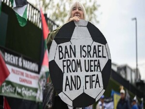 "CODEPINK" ve "Game Over Israel", İsrail'in UEFA'dan men edilmesini talep etti