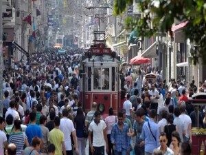 Türkiye'nin nüfusu 85 milyon 824 bini geçti