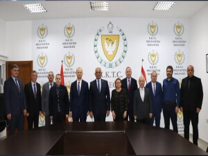 İTÜ-KKTC heyetinden Bakan Çavuşoğlu’na ziyaret