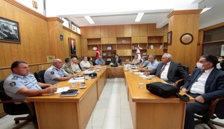 Deprem sonrası Afet ve Acil Durum Yönetimi Komitesi'nden açıklama: "Olumsuz bir durum yok"