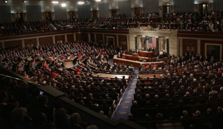 US Senate Advances Bill to End Federal Shutdown