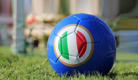 Juventus, Milan ve Inter, İtalya Serie A'da devam etmek istiyor