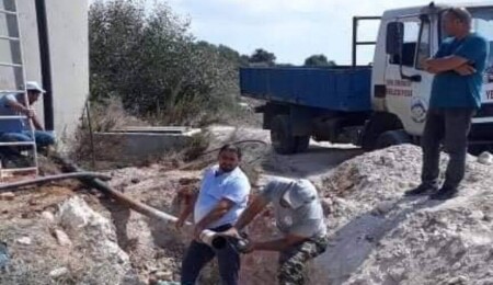 Yenierenköy’de yerel kaynaklardan 3 köye su akışı sağlandı
