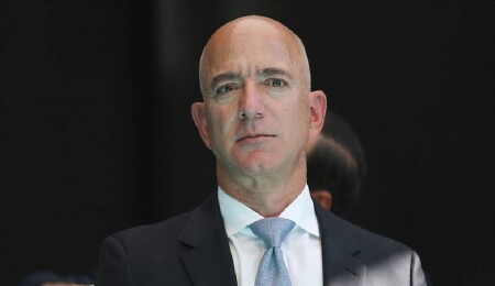 Jeff Bezos'tan uzay rekabetinde kritik hamle