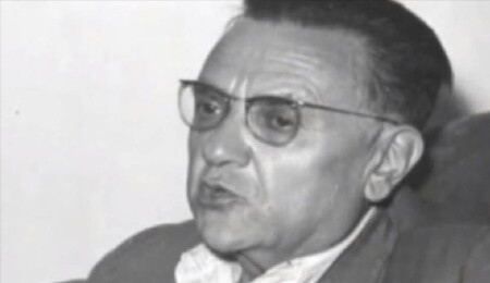 Türk edebiyatında modern anlamda denemelerin öncü ismi: Nurullah Ataç