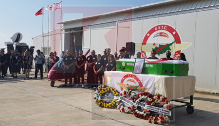 Özcezarlı için Geçitkale'de tören düzenlendi