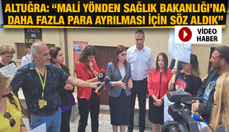 Sağlık Dernekleri Platformu, Maliye ve Sağlık Bakanlığı önünde eylem yaptı, ilaç eksikliklerine dikkat çekti