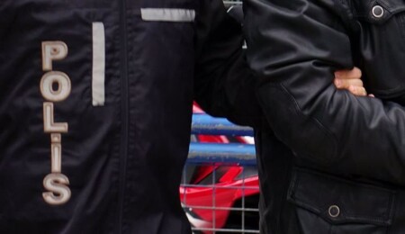 Adana'da yıkılan bazı binaları inşa eden ve KKTC’de tutuklanan Hasan Alpargün Türkiye’ye gönderildi