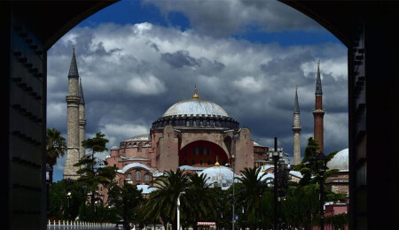 Ayasofya-i Kebir Cami-i Şerifi'ni 2022'de 13 milyon 635 bin 229 kişi ziyaret etti