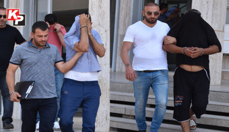 Yüklü miktarda uyuşturucu ile yakalanan 3 kişi yargılanmayı cezaevinde bekleyecek