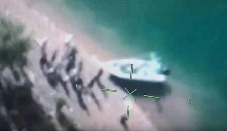 Adana'da orman yangınına müdahale eden helikopter düştü