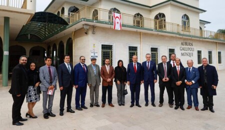 Cumhurbaşkanı Tatar: Avustralya'da yaşayan Kıbrıs Türklerinin birliği ve beraberliği bizim için önemli