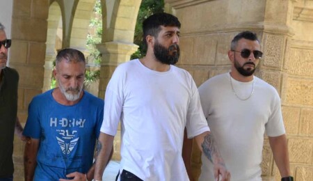 Uyuşturucudan tutuklanan beş zanlıdan 4’ü teminatla serbest, 1’i cezaevine gönderildi