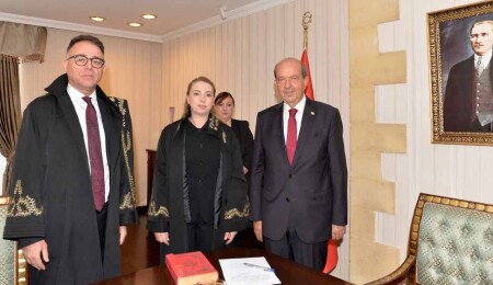 Yüksek Mahkeme yargıçlığına atanan Fatma Şenol Bedevi yemin ederek yeni görevine başladı