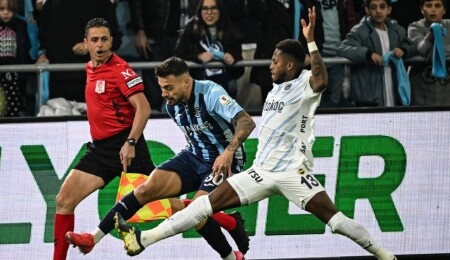 Fenerbahçe ilk yarı durdu, ikinci yarı farka koştu