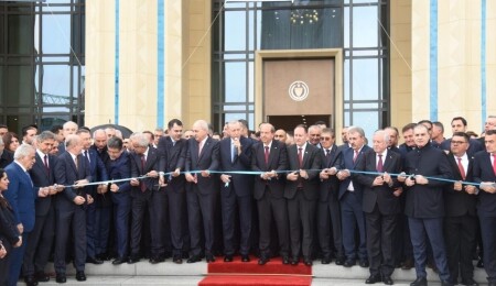 Cumhuriyet Yerleşkesi’nin açılışı törenle yapıldı