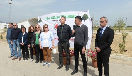 Daha yeşil bir Alayköy Organize Sanayi Bölgesi için ağaçlar dikildi