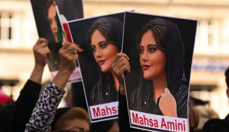 Tahran rejiminden Amini’nin ailesine yurtdışına çıkış yasağı