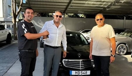 UBP Girne İlçesi’ne araç bağışı